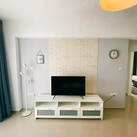 Stunning 2 Bedroom In 5-star