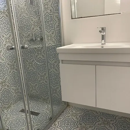 Stunning 2 Bedroom In 5-star * Trikomo