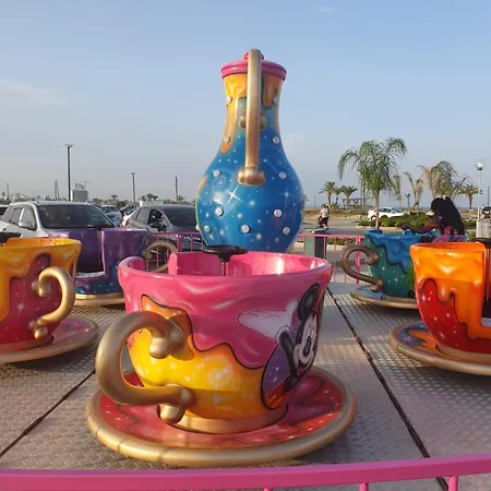 Stunning 2 Bedroom In 5-star Apartment *