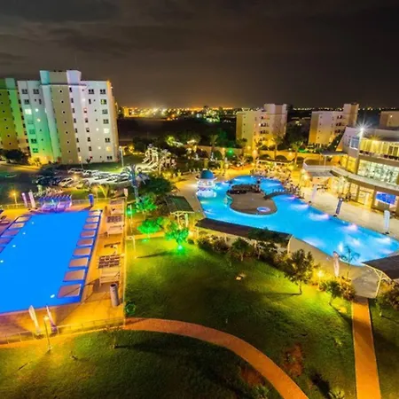 Stunning 2 Bedroom In 5-star Διαμέρισμα *