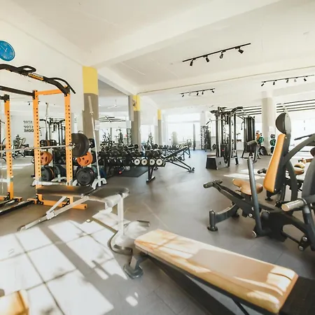 Apartment Stunning 2 Bedroom In 5-star Trikomo