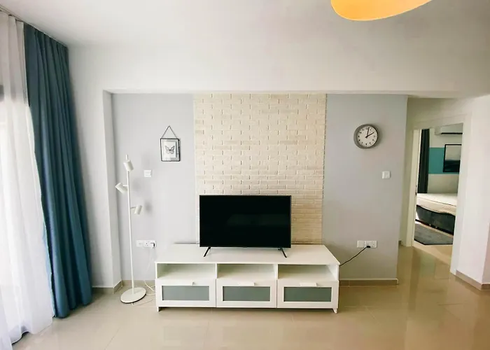 Stunning 2 Bedroom In 5-star